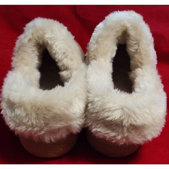 Propet Faux Fur Lined Suede Indoor/Outdoor Slippers Camel 7 - Picture 2 of 4